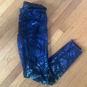 Nike Run Full Length High Rise Dri-Fit Tree Forest Leggings